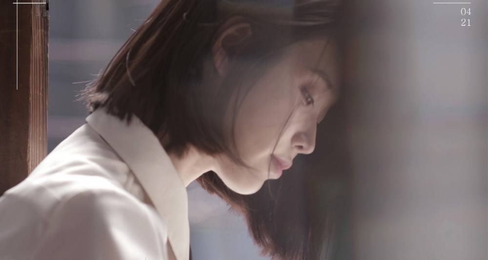Album of the Day: IU - Kkot-Galpi #2: A Flower Bookmark