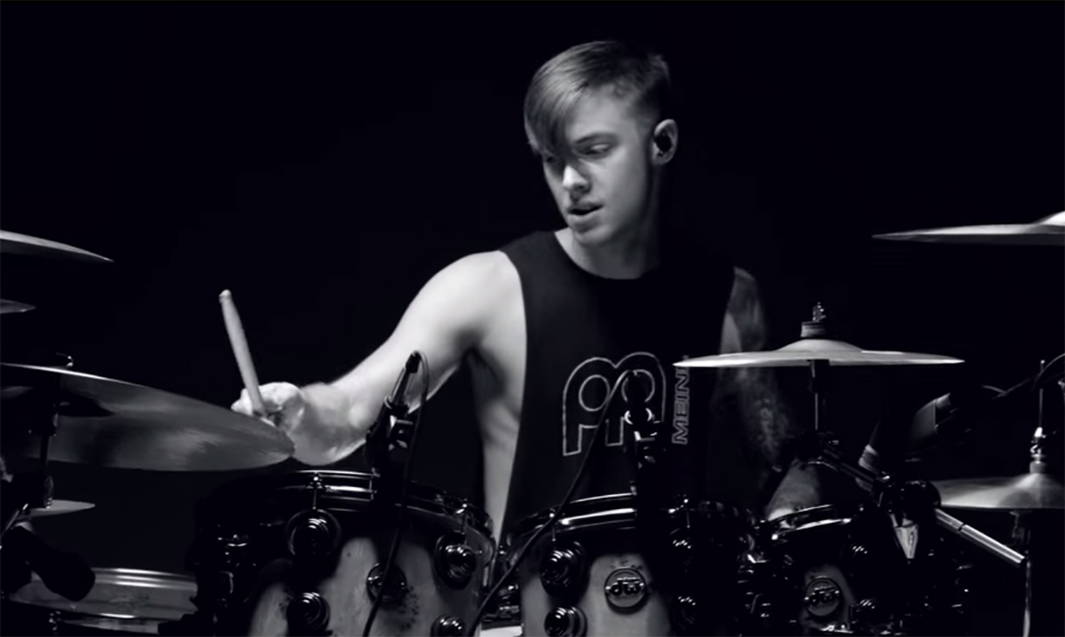 Drummer Luke Holland Siap Gelar Tur di Indonesia