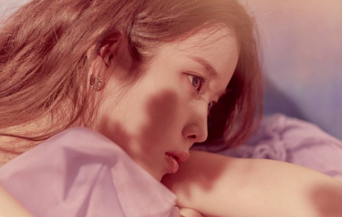 IU Sajikan Teaser Untuk Album Barunya, "BYLAC"