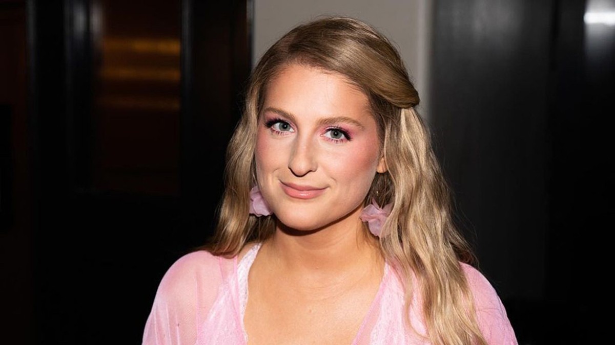 Meghan Trainor Curhat Rasanya Jadi Ibu di ‘Don’t I Make it Look Easy