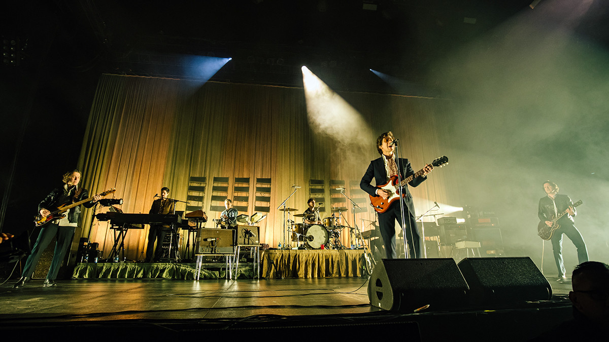 Konser Sensasional Perdana Arctic Monkeys di Singapura!