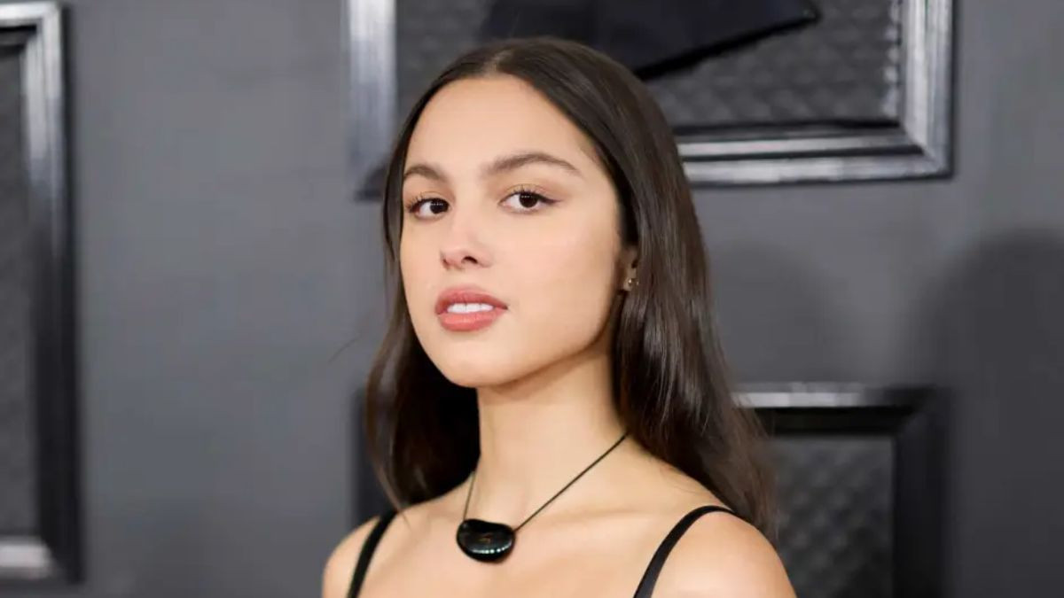 Olivia Rodrigo Cetak Rekor: GUTS World Tour Raih Rp 2,9 Triliun, Jual 1,4 Juta Tiket di Empat Benua