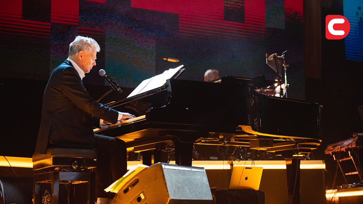 David Foster and Friends Sukses Hibur Penonton Dengan Banyak Lagu Hitsnya