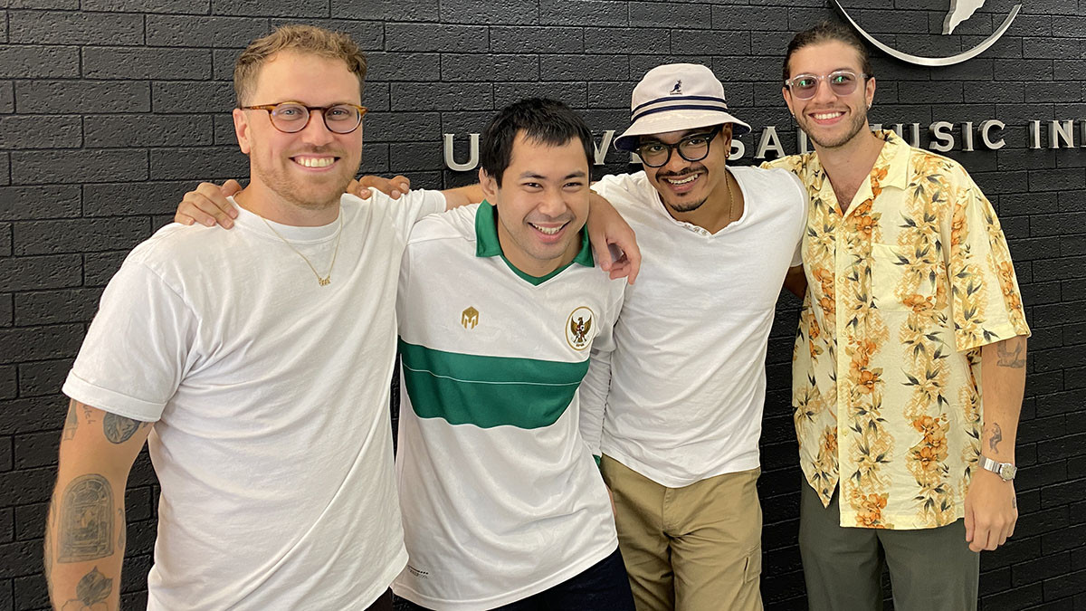 CreativeDisc Exclusive Interview With New West: Band Lagu Galau Yang Aslinya Kocak Abis