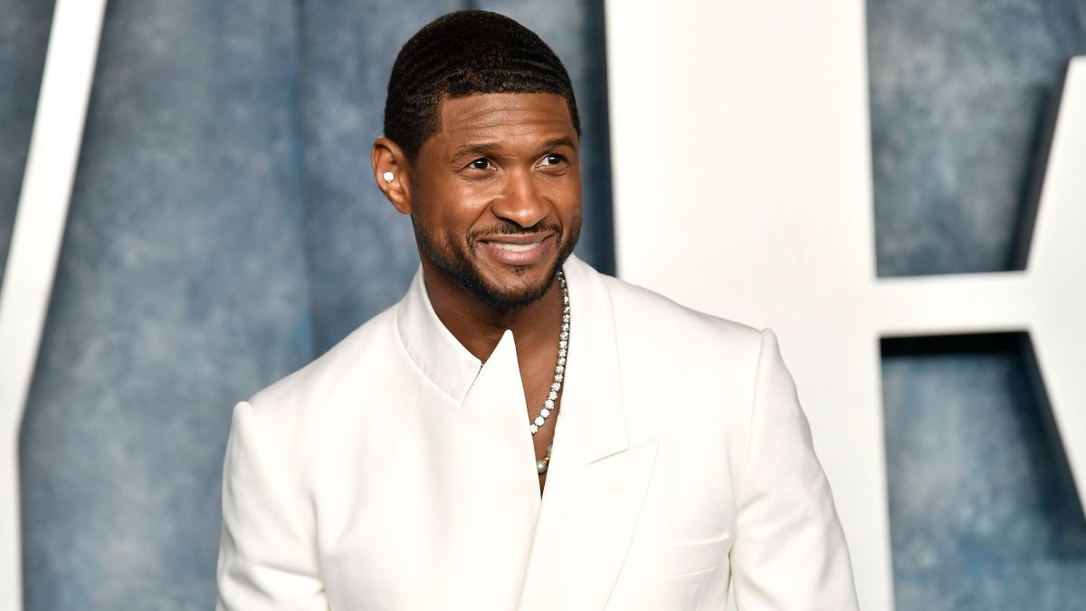 Usher Bergelar Billboard's Greatest Pop Stars of The 21st Century No.11