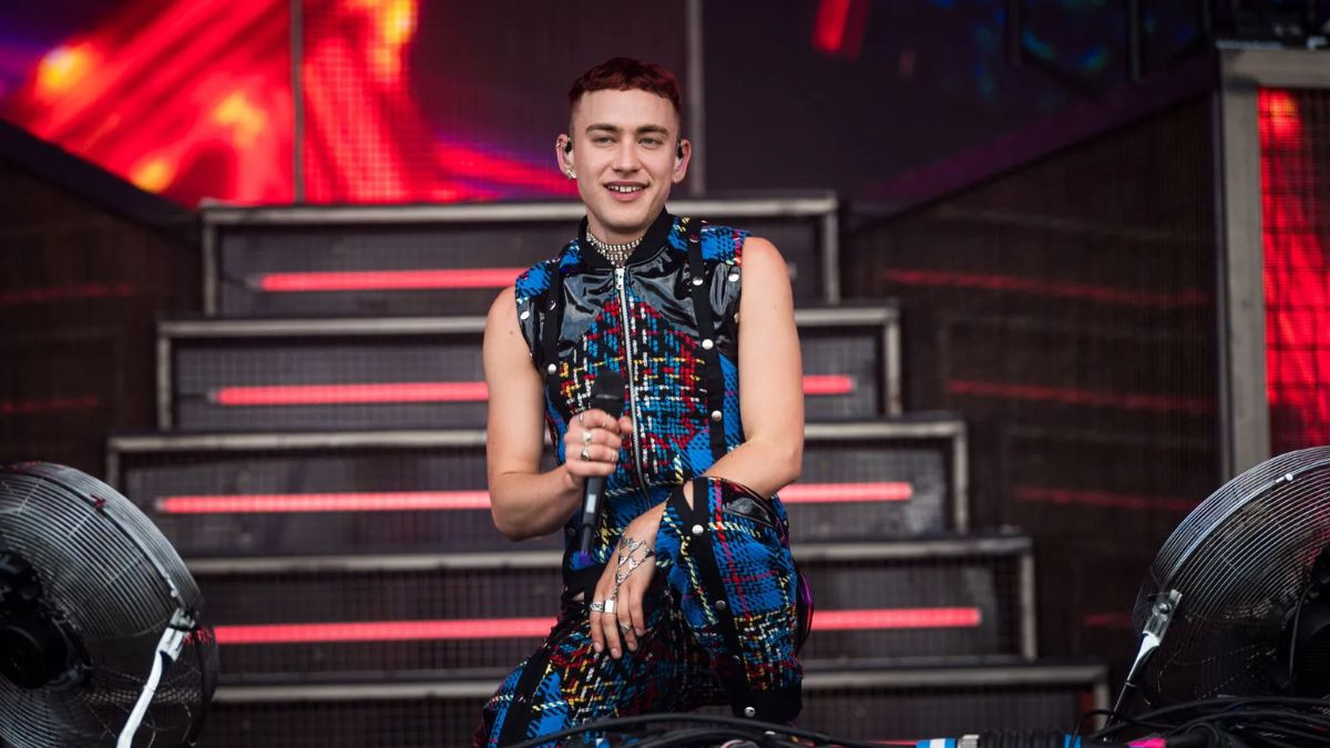 Olly Alexander Siap Menang dalam Kontes Lagu Eurovision 2024 Lewat ...