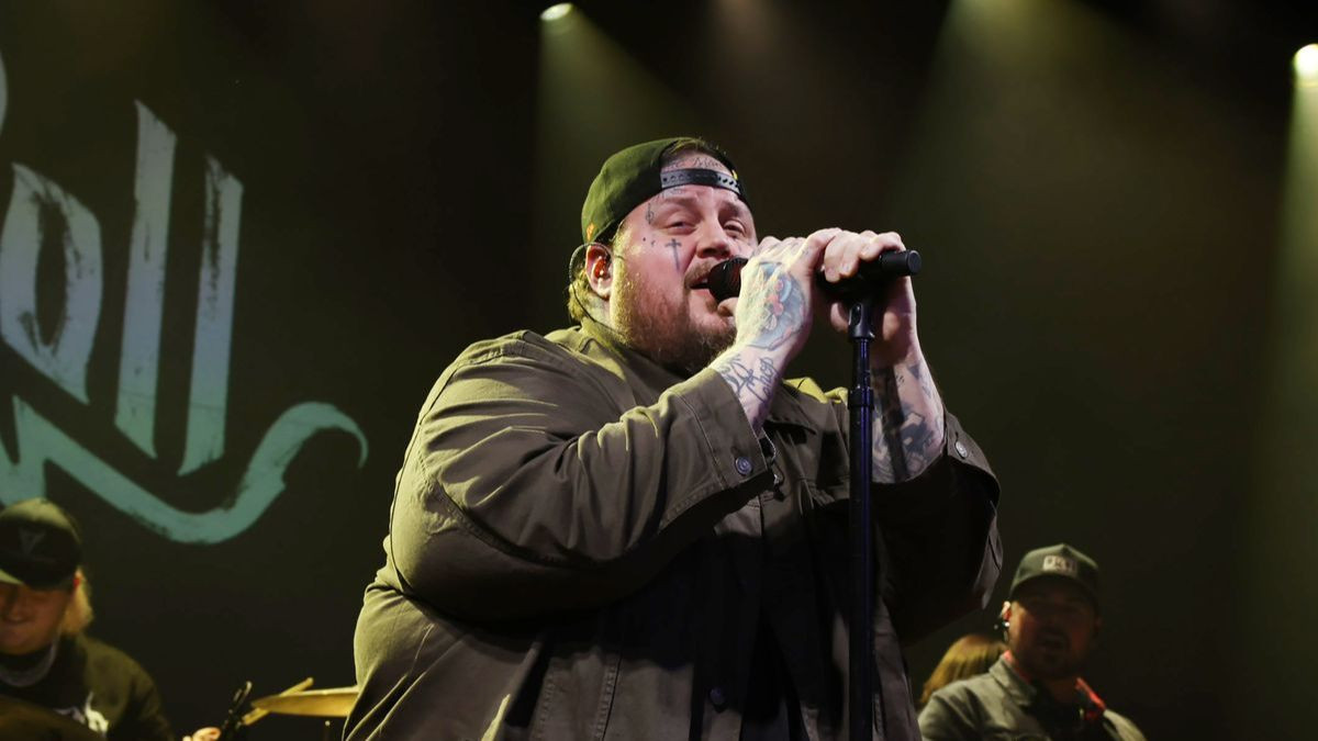 Jelly Roll Dituntut oleh Jellyroll karena Penggunaan Nama yang Sama