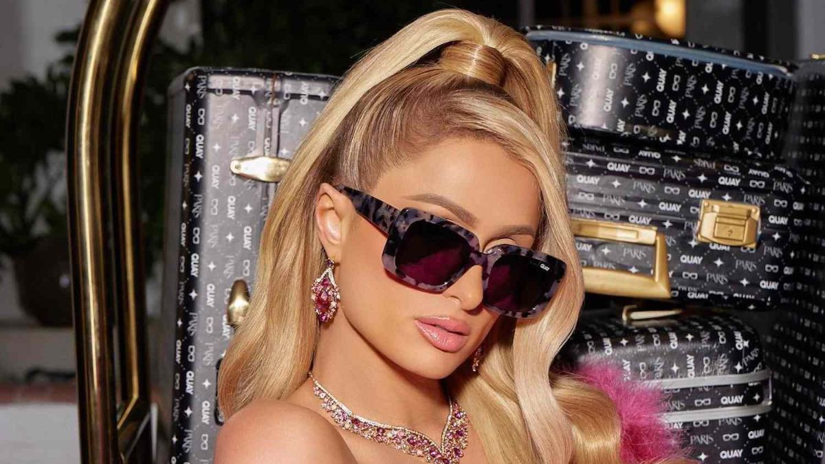 Setelah 18 Tahun, Paris Hilton Siap Luncurkan Album Kedua, "Infinite Icon"
