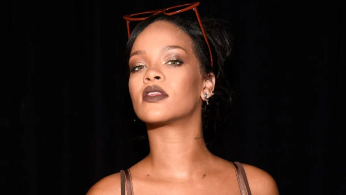 Rihanna Kalahkan Katy Perry Sebagai Artis Wanita Peraih Sertifikasi Diamond Terbanyak
