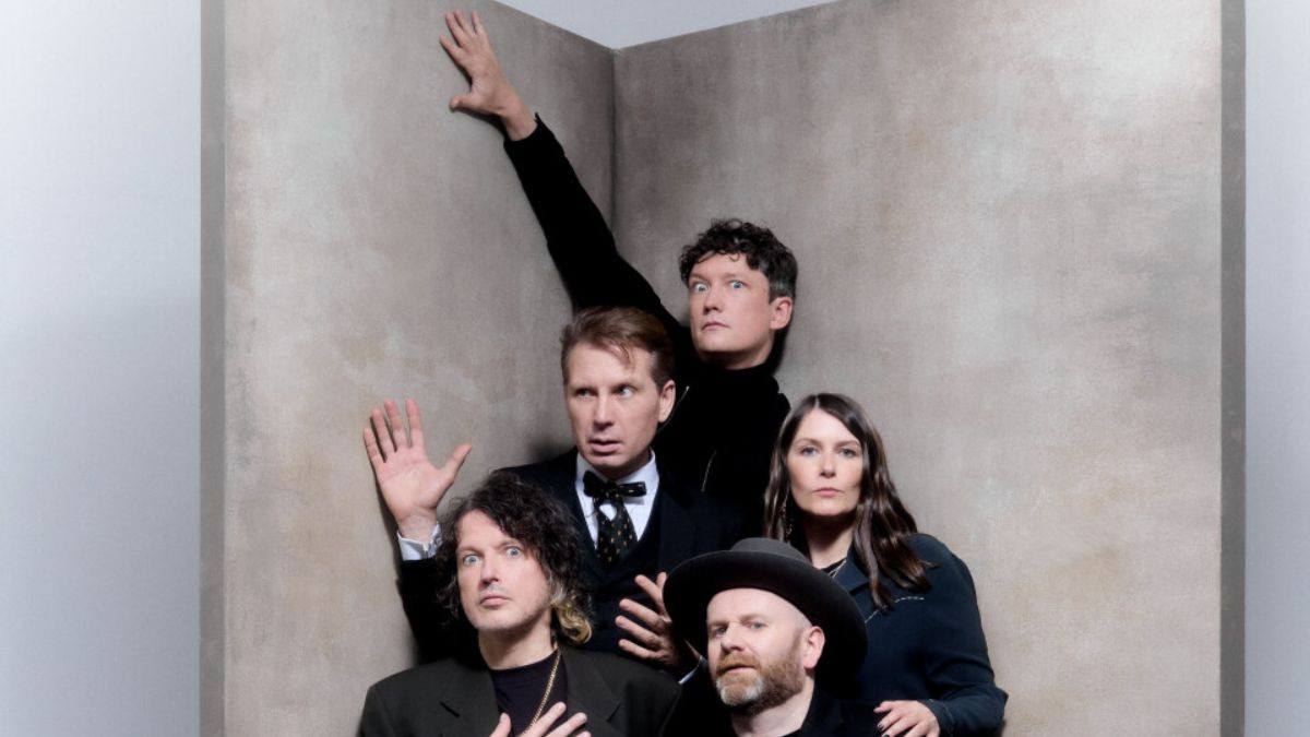 Franz Ferdinand Night Or Day