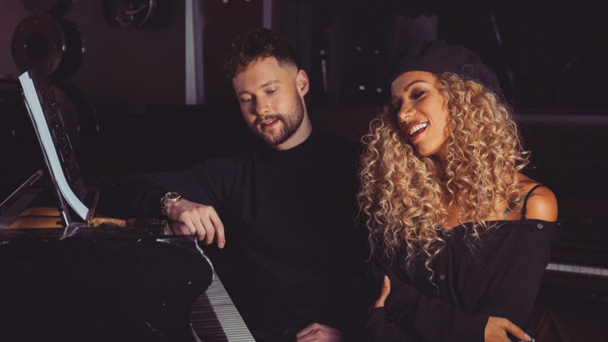 Leona Lewis dan Calum Scott Kolaborasi untuk Cover Lagu Amal 'Give A ...