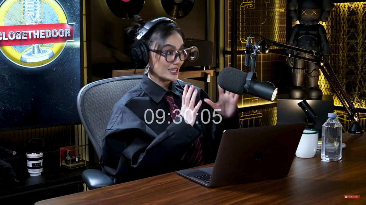 Agnez Mo Blak-blakan Soal Kasus Royalti dan Ajakan Ahmad Dhani: "Saya Hanya Penyanyi yang Menjual Jasa"