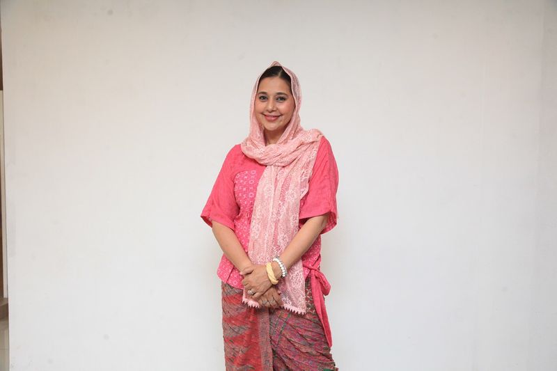 ayu azhari