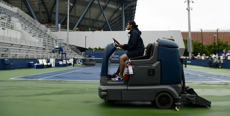 US Open terganggu akibat hujan