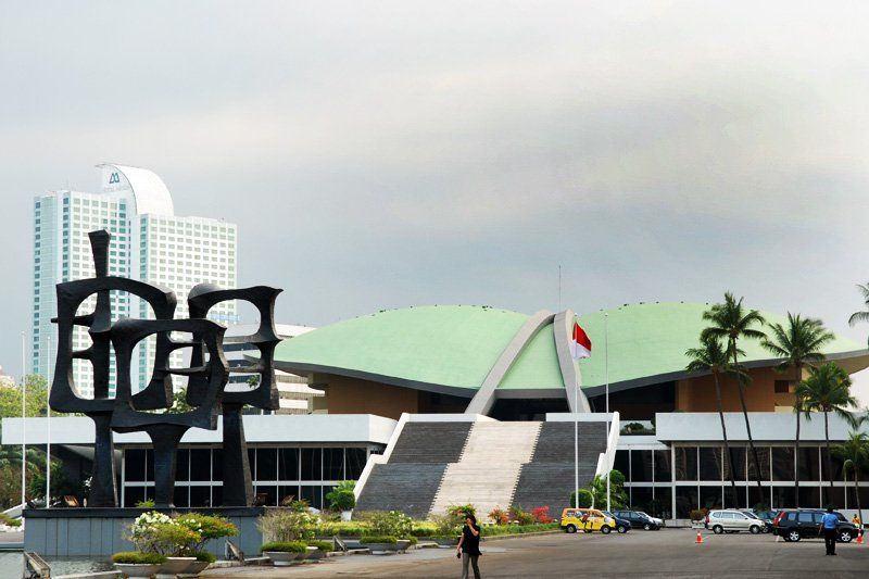 Gedung-MPR