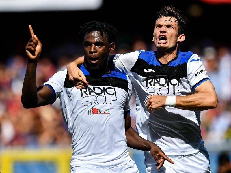 duvan zapata (kiri)- canbera times