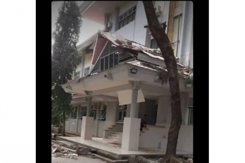 gempa ambon