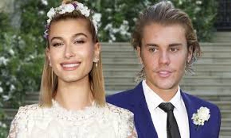 Justin Bieber dan Hailey Baldwin (the shonet com)