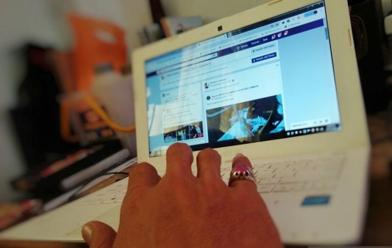 perundungan online-anak