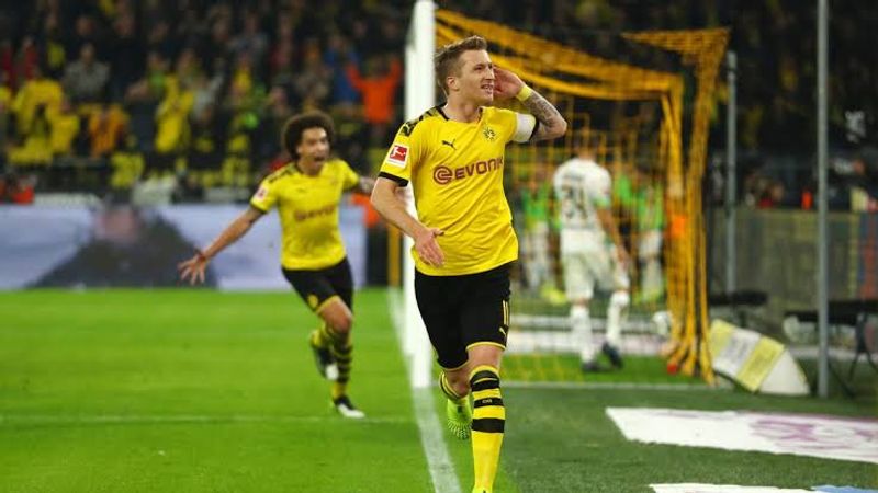 dortmund menang atas Gladbach (bundesliga com)