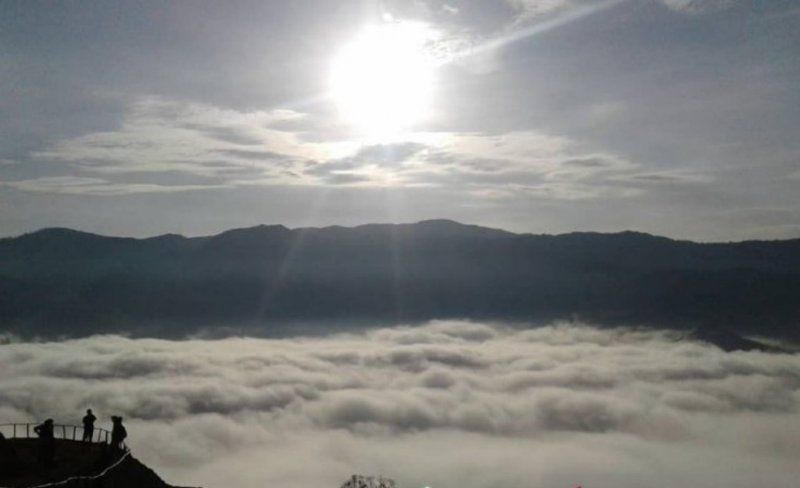 negeri di atas awan