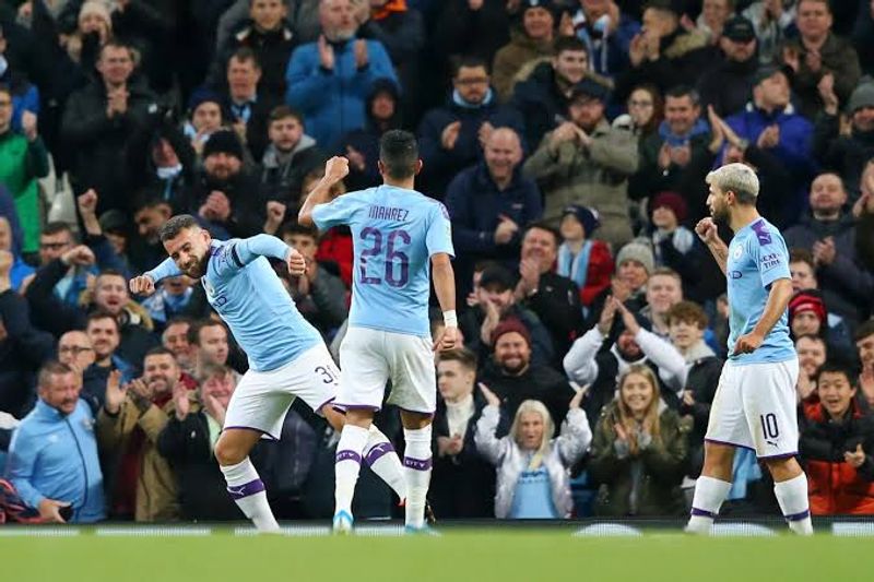 manchester city (standard co uk)