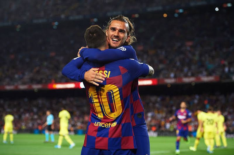 lionel messi dan griezmann (foxsports co id)