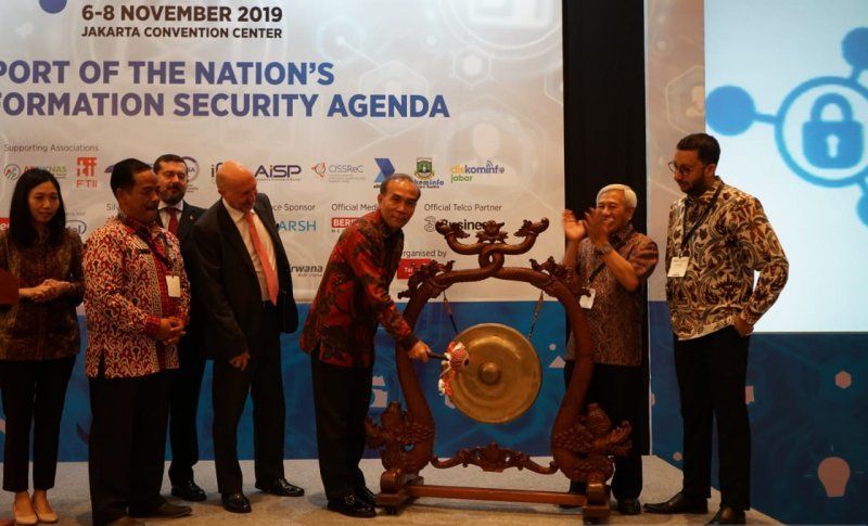 teknologi siber-pameran