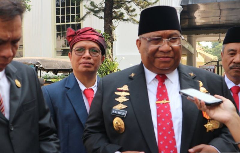 Ali Mazi-Gubernur Sultra