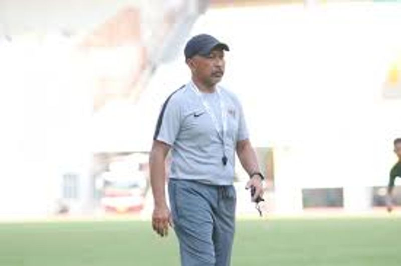 fakhri husaini1