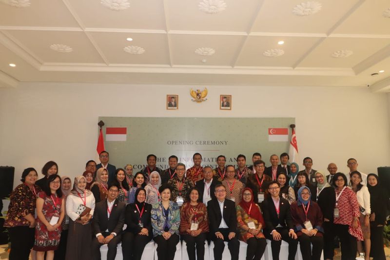 Indonesia dan Singapura melakukan kerja sama bidang informasi