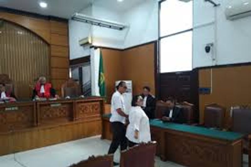 nunung dan suami (antaranews com)