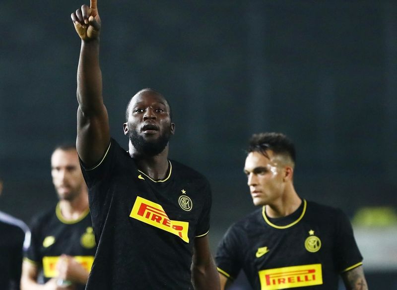 lukaku dan lautaro (foxsports co id)