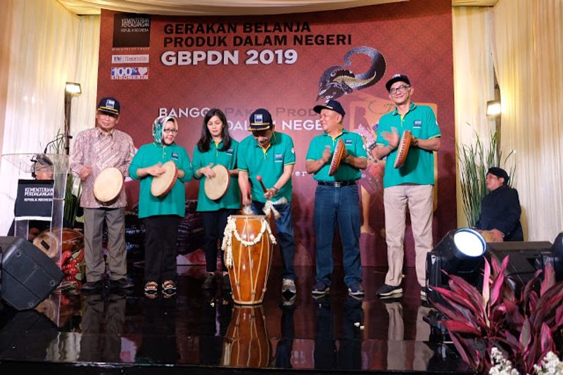 Mendag agus buka acara
