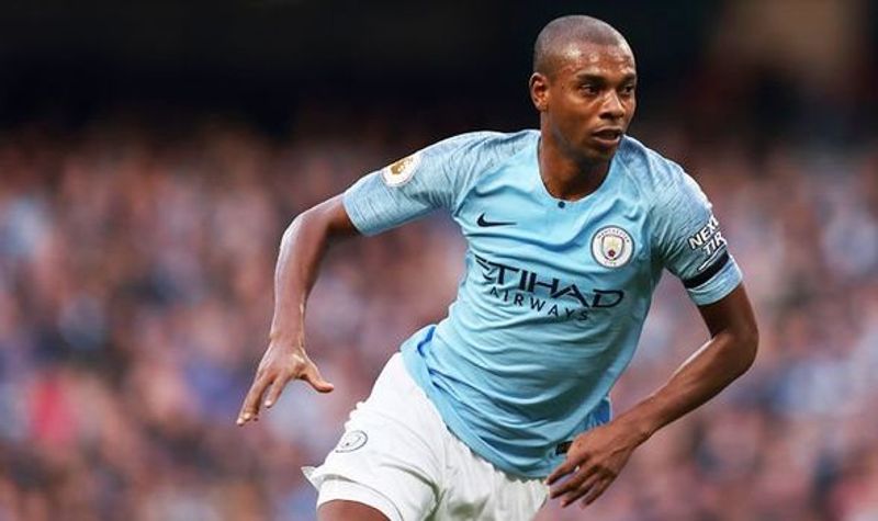 Fernandinho (express co uk)