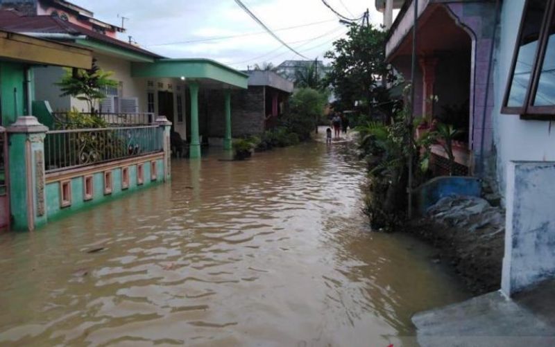 banjir-tebing- banjir