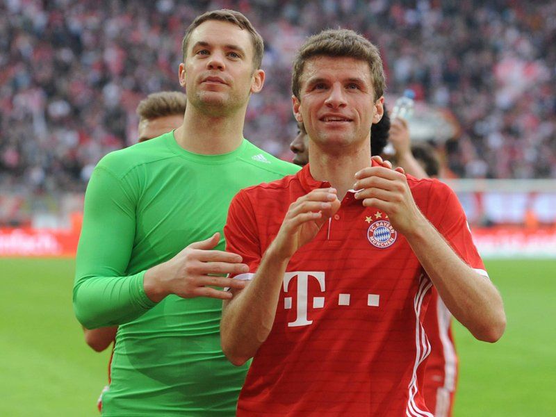 Manuel Neuer dan Thomas Muller