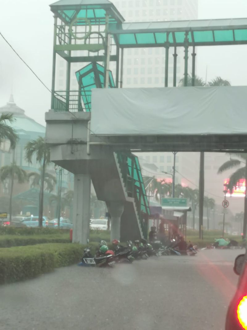 banjir senayan