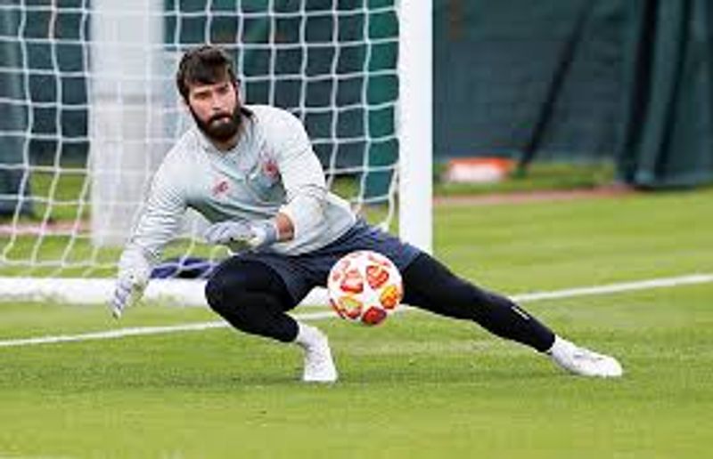 alisson becker (arabnews com)