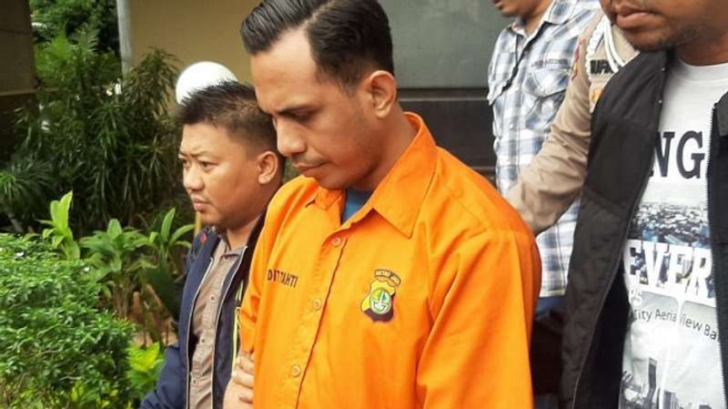 pelaku penyiram novel
