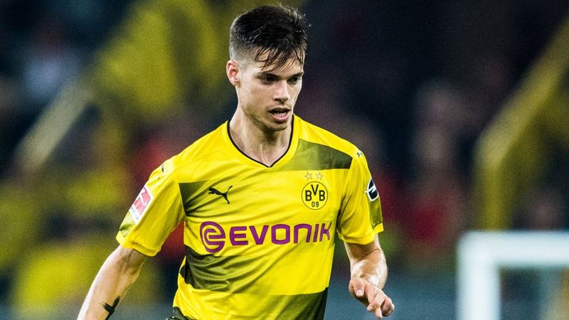 Julian Weigl (bundesliga com)