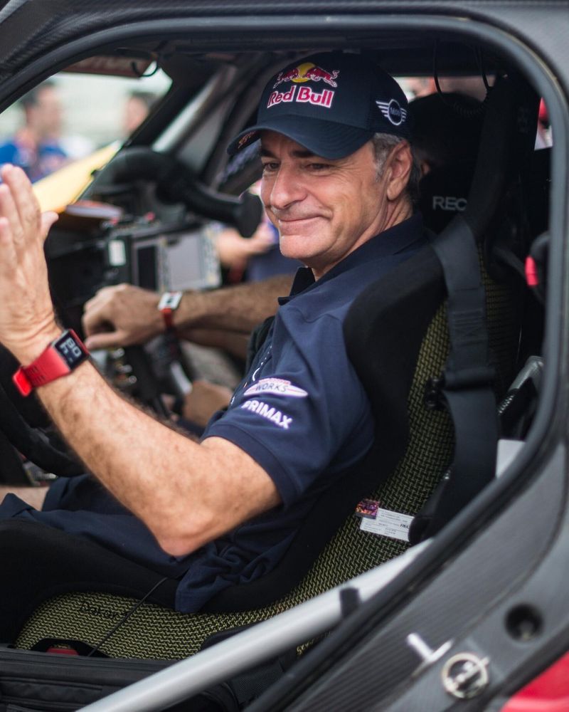 carlos-sainz (redbull com)