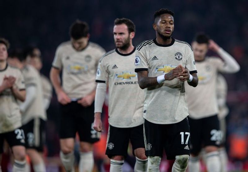 manchester United kalah (twnews co uk)