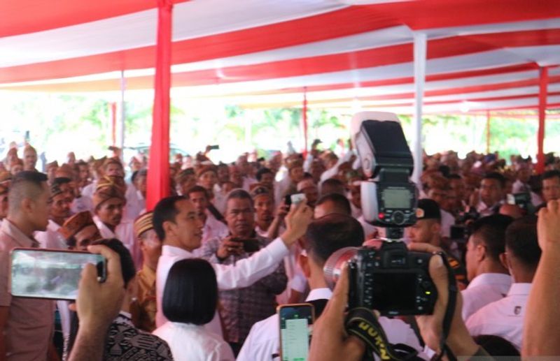 jokowi-ntt-sertifikat tanah