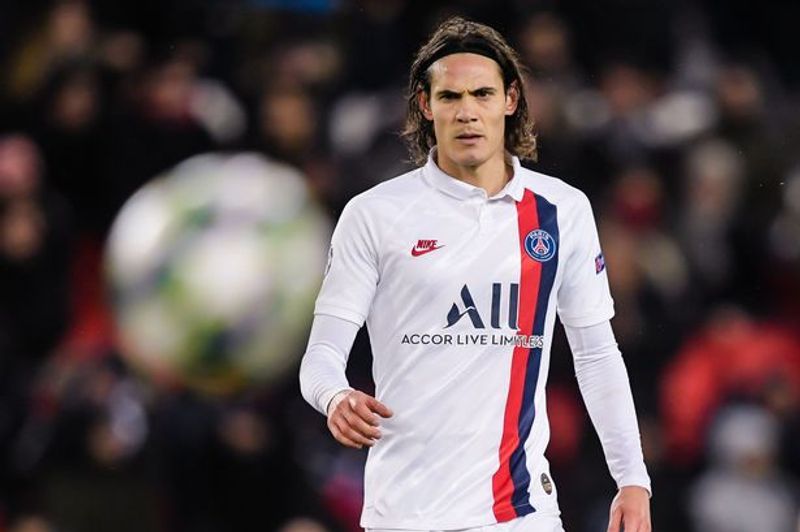 edinson cavani (football london)