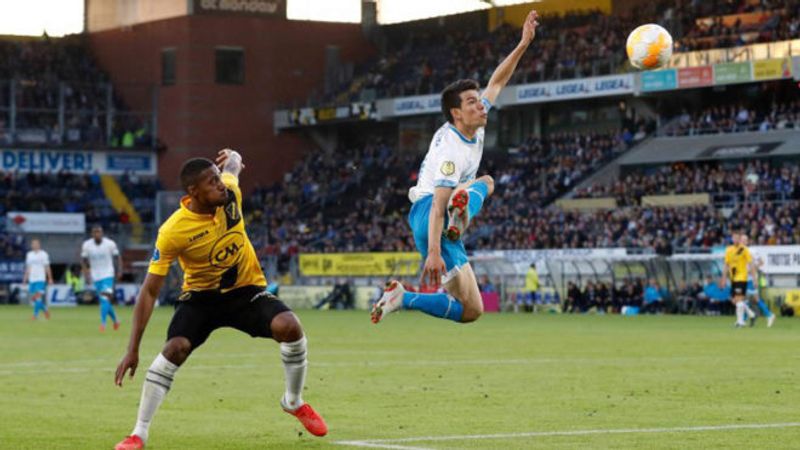 breda vs psv (marca com)