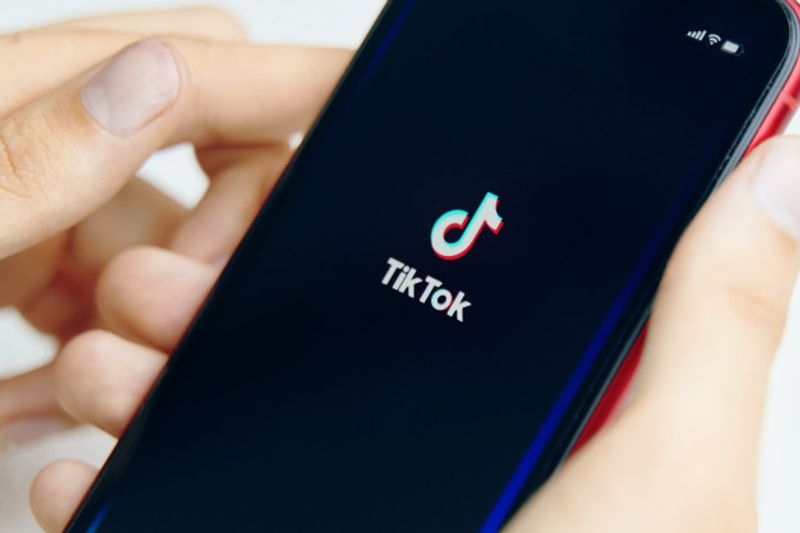 TikTok Akan Membuat Tampilanya Seperti Instagram