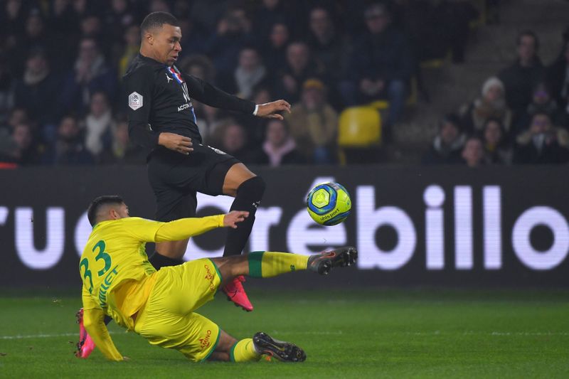Kylian Mbappe (psgtalk com)