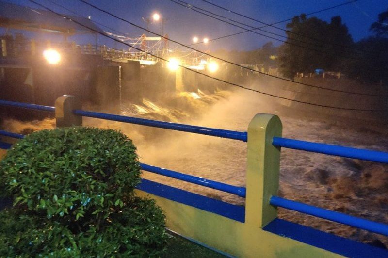 sungai ciliwung