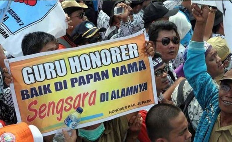 guru honorer